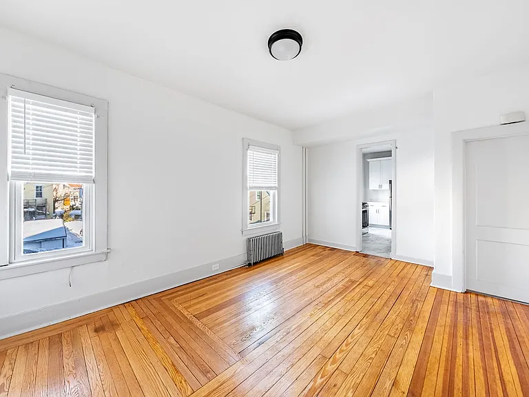 107 Caroline St — Photo 8