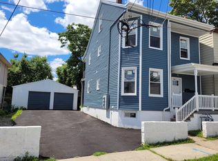 260 E 24th St FLOOR 2, Paterson, NJ 07514