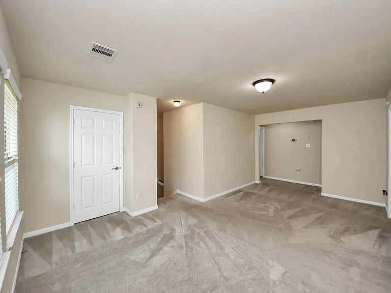 7714 Guldan Dr — Photo 5