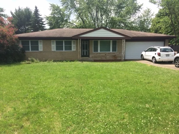 6726 Leonard Dr, Darien, IL 60561