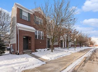 27999 Middleton Dr, Novi, MI 48377