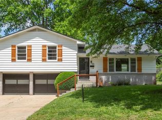 313 Johnson Dr, Warrensburg, MO 64093