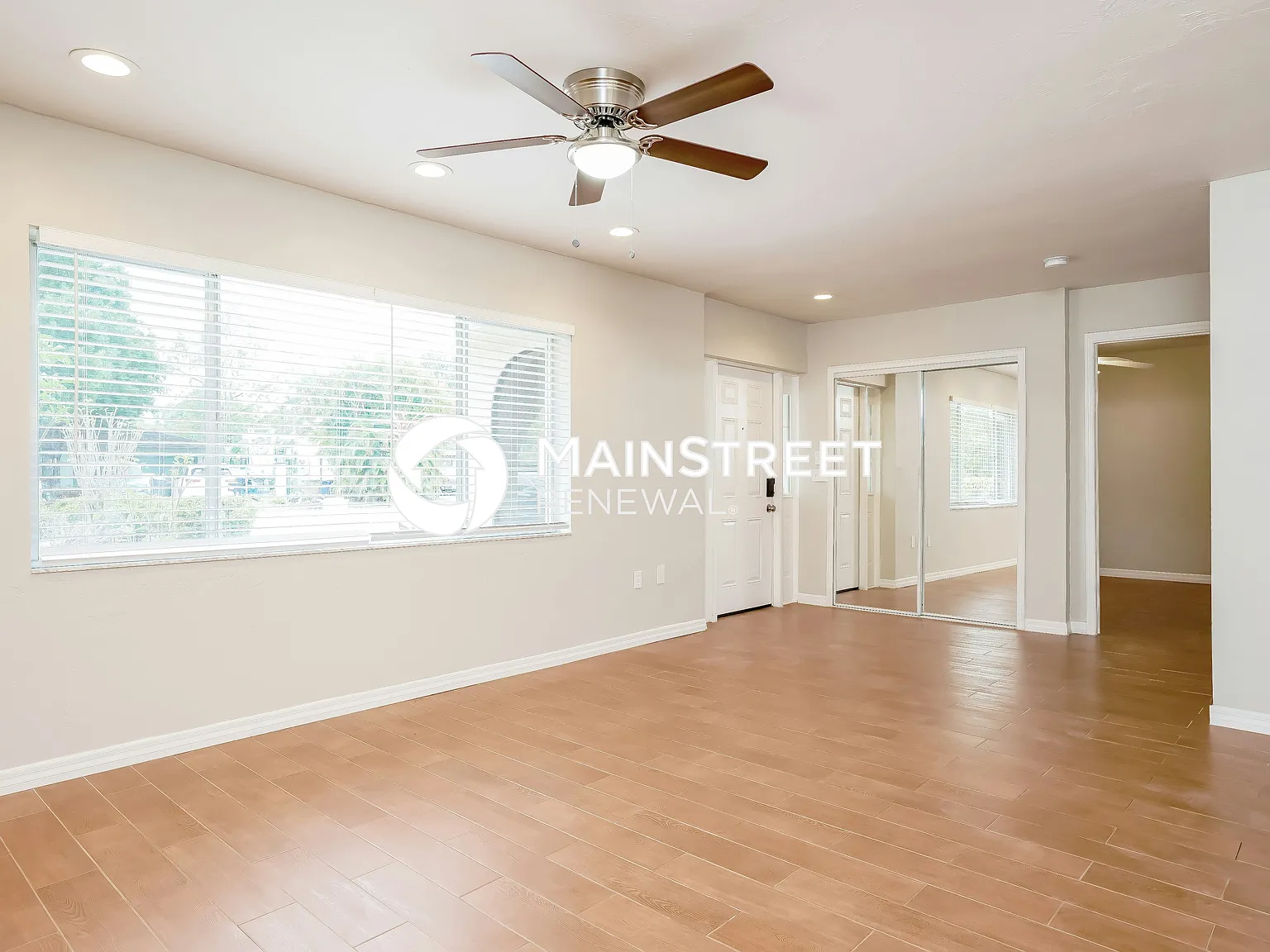 13606 River Forest DR — Photo 3