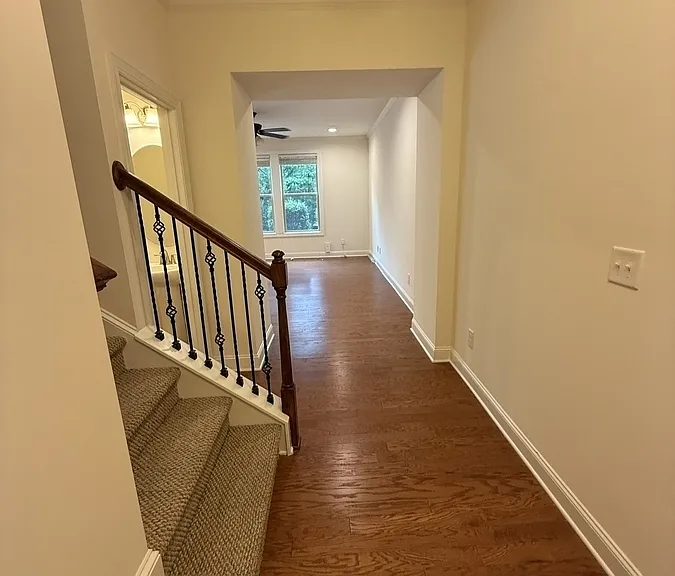 304 Alamosa Pl #1 — Photo 10
