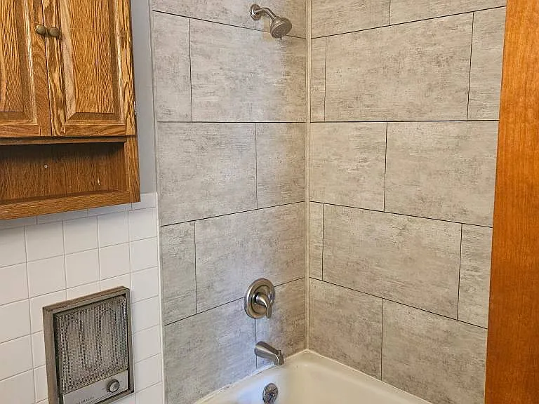 440 W Ray St #1 — Photo 3