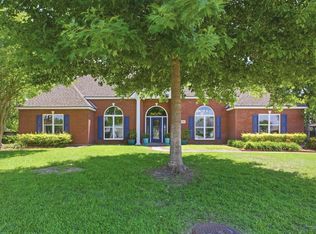 2403 Misty Wood Dr, Lake Charles, LA 70605
