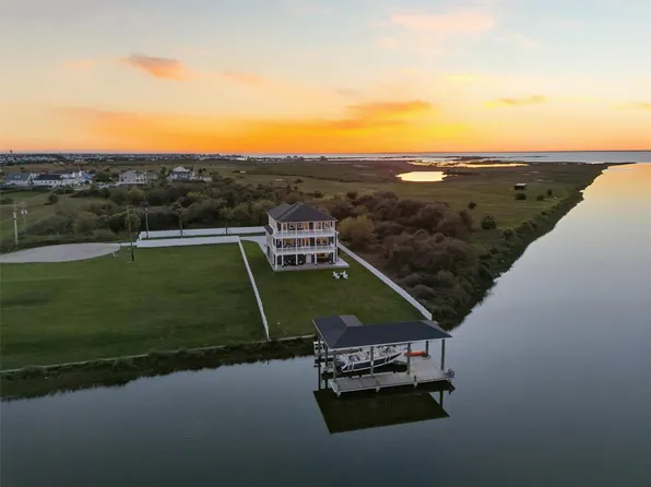 3900 Galleon, Galveston, TX 77554