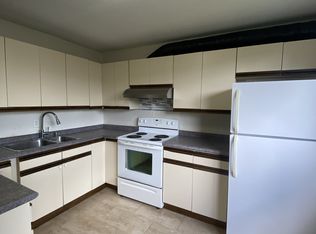 41 Villeneuve, Winnipeg, MB R3V1C2