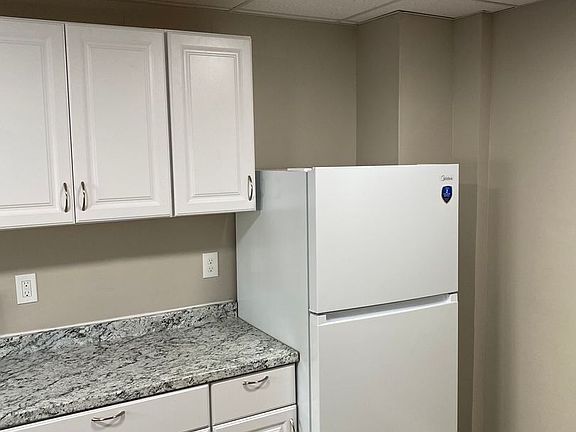 3rd image of 311 N Lincoln Ave #Cc2741476