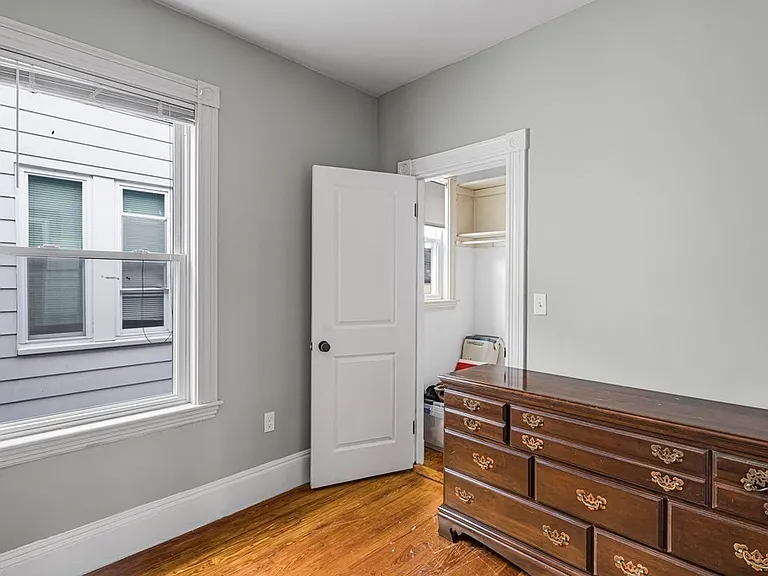 37 Harbor View St #3L — Photo 5