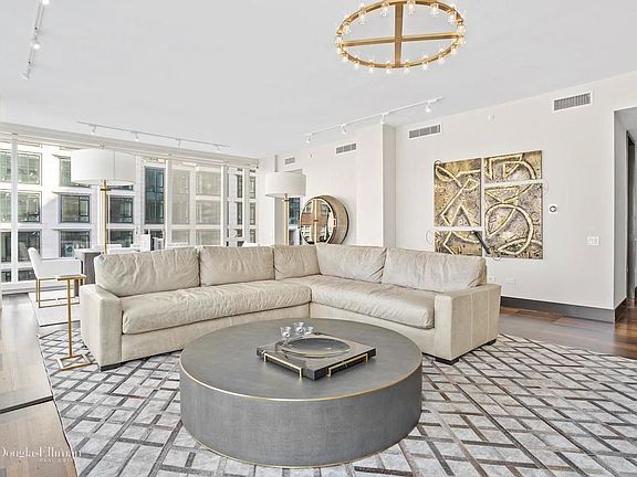 3rd image of 151 E 85th St APT 10E