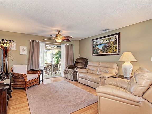 4th image of 3406 Briant St