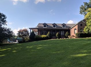 245 W Cemetery Rd, Cookeville, TN 38506