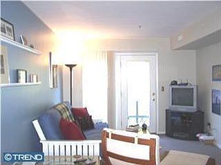 4th image of 607 Madeline Ct