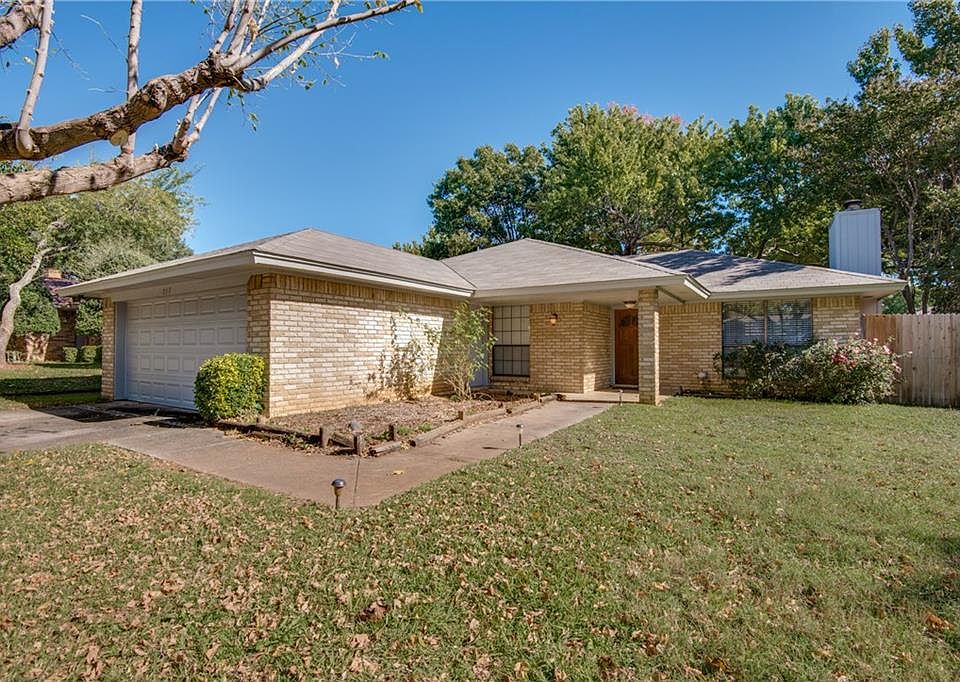 1st image of 217 Ginger Ln