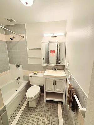 Rented by Oxford Property Group | media 18