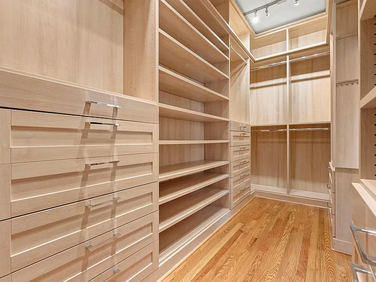1410 Knox St — Photo 31