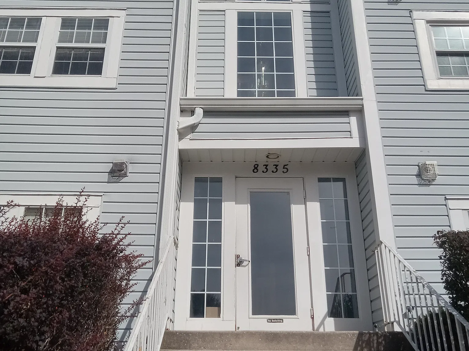 2 bed, 975 sqft, $1,850 — Photo 1