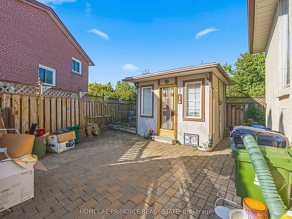 4th image of 7 Checkers Ct