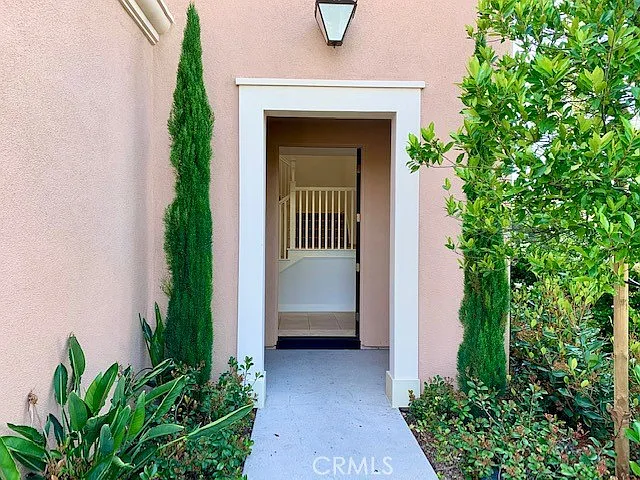 4 bed, 2568 sqft, $6,000 — Photo 4