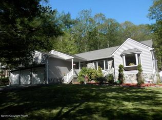 171 Scott Dr, Stroudsburg, PA 18360