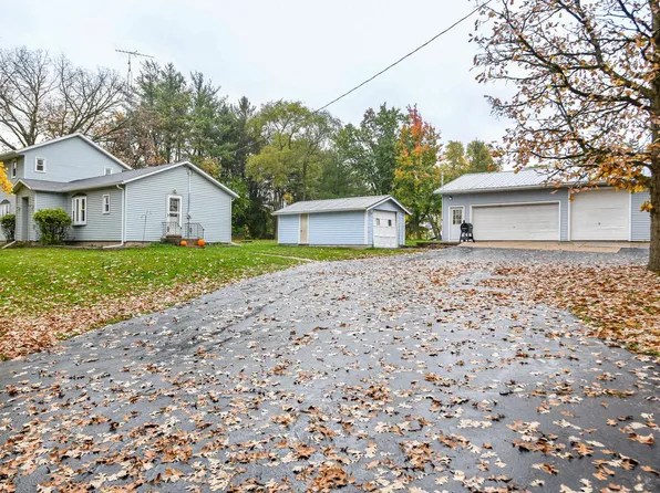 W6884 Hartwig LANE, Fort Atkinson, WI 53538