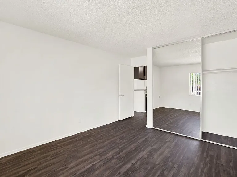 Monterra Ridge Apartments — Photo 12
