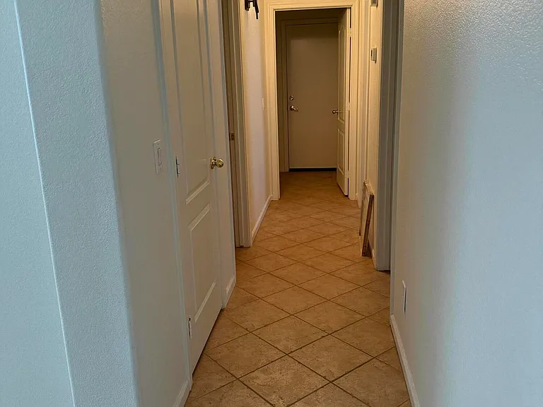 10308 W Jessie Ln — Photo 7