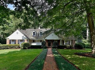 1105 Basil Rd, Mc Lean, VA 22101