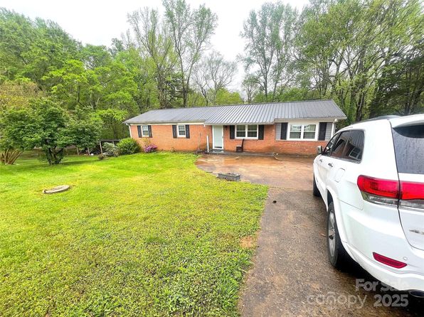 2116 Dana Pl, Shelby, NC 28152