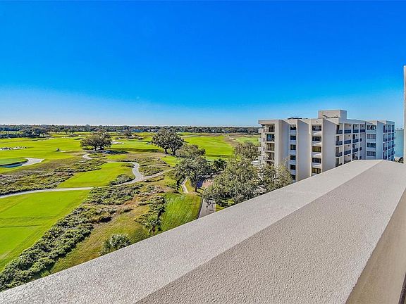 2nd image of 6 BELLEVIEW BOULEVARD #801