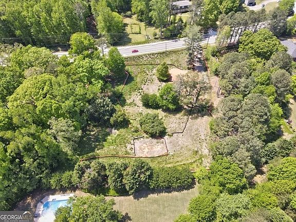 3rd image of 13975 Cogburn Rd