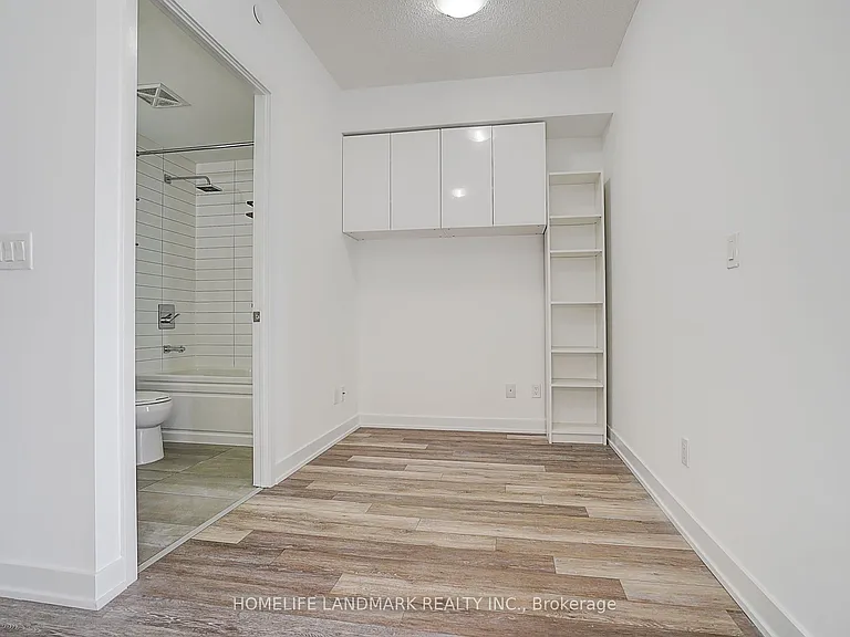 5180 Yonge St #2002 — Photo 21