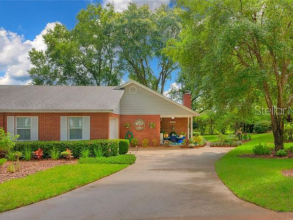 2nd image of 2555 S Glen Eagles Dr
