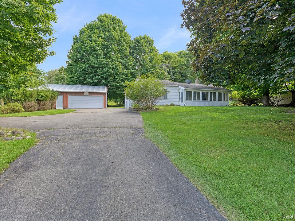 1st image of 404 Jayne Rd