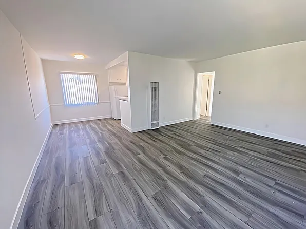 914 N Cedar St APT 10, Inglewood, CA 90302