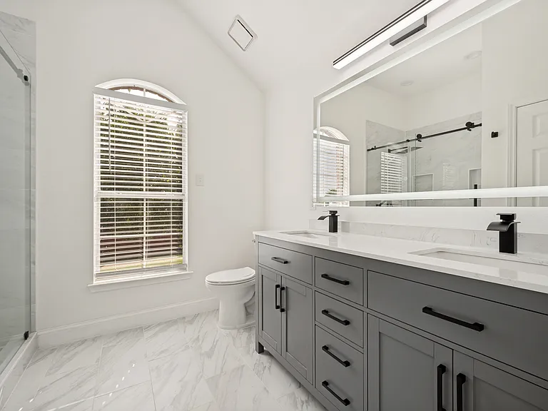 2505 Lakeshore Dr — Photo 18