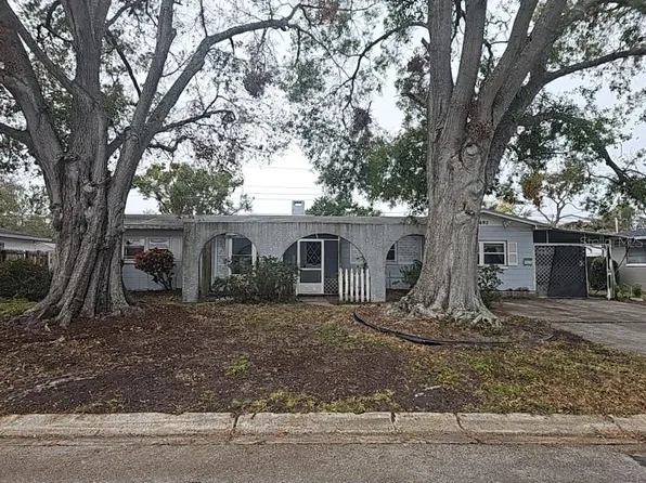 6692 17th Way N, Saint Petersburg, FL 33702
