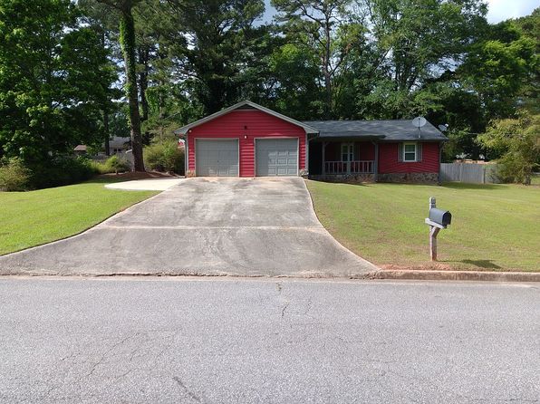 1558 Thornwood Ct