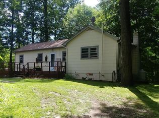 6 Melissa Ln, Highland Mills, NY 10930