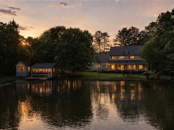 175 Whitetail Rd, Seale, AL 36875