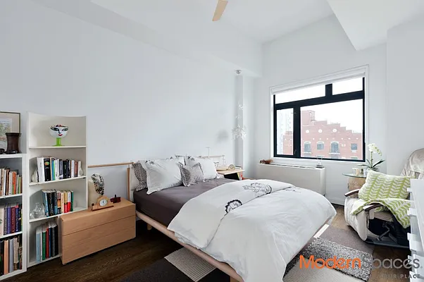 Sold by Modern Spaces | media 4