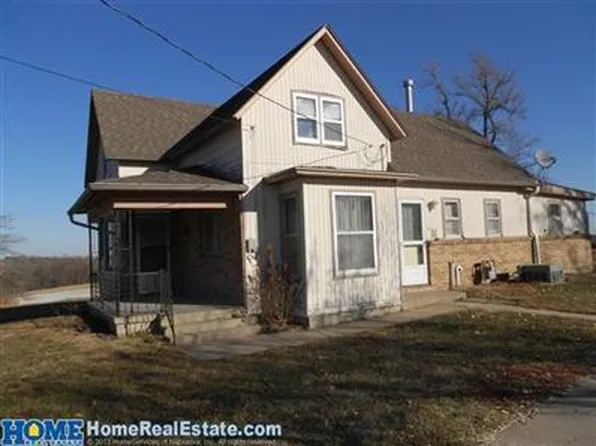 513 N 4th St, Elmwood, NE 68349