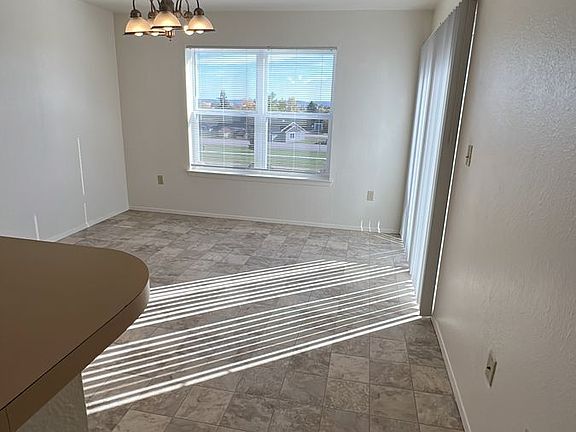 3rd image of 331 Black Elk Ct