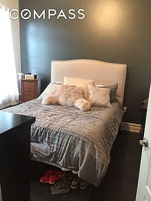 Rented by Compass | media 23