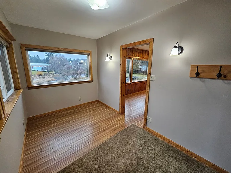 3710 E Chattaroy Rd — Photo 12