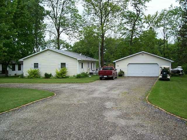 1st image of 732 S Jeffery Dr