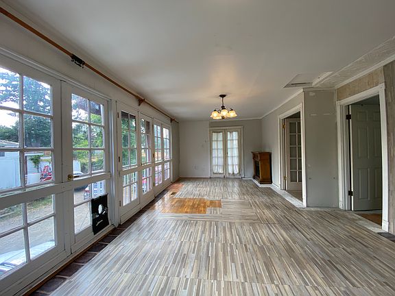 3rd image of 9730 132nd Ave NE #B