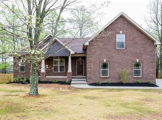 2041 Rebekah Dr, Greenbrier, TN 37073