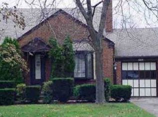 4034 Story Rd, Fairview Park, OH 44126